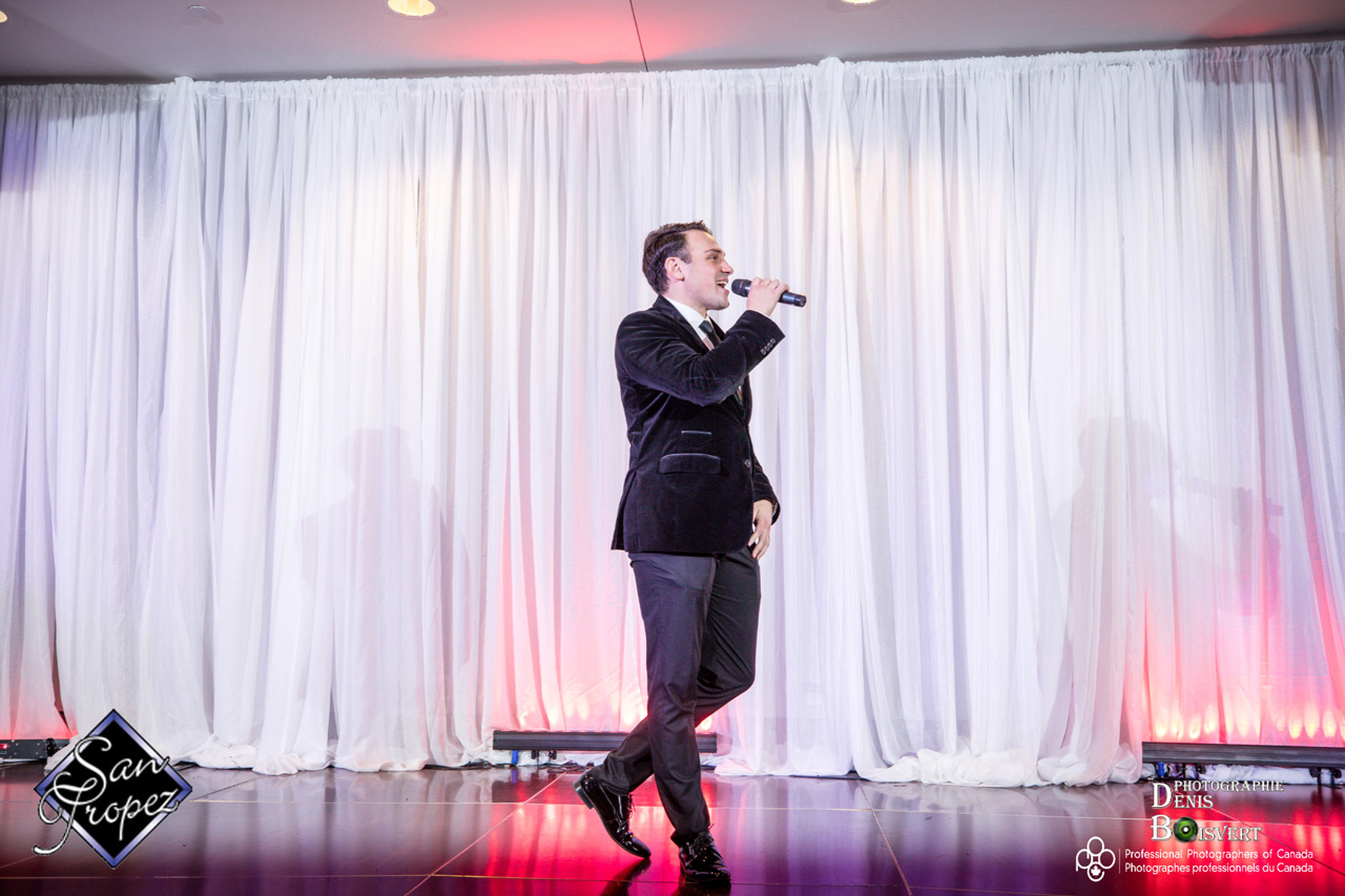 Mickael Casol singing Let It Snow at the San Tropez Winter Bal 2017