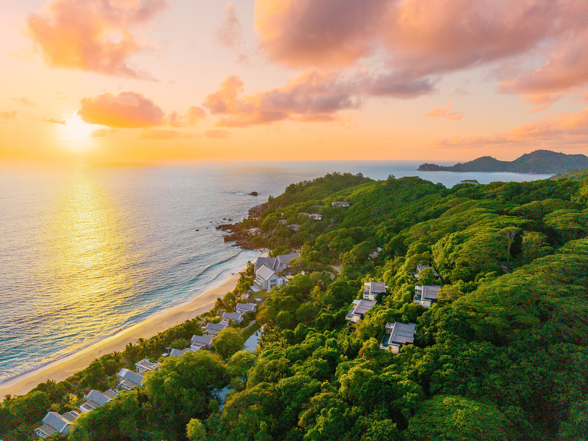 Cheval Blanc Seychelles luxury resort, Casol vacations