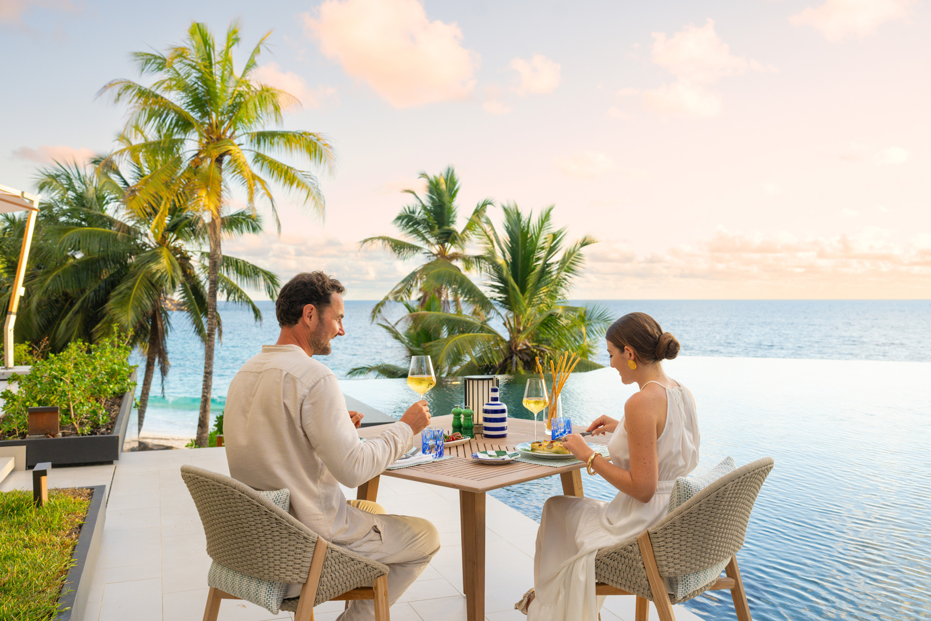 Restaurant at the Cheval Blanc Seychelles, Luxury Villas, Indian Ocean, Casol