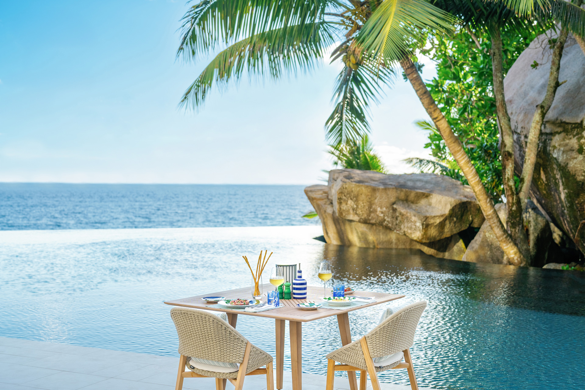 Restaurant at the Cheval Blanc Seychelles, Luxury Villas, Indian Ocean, Casol