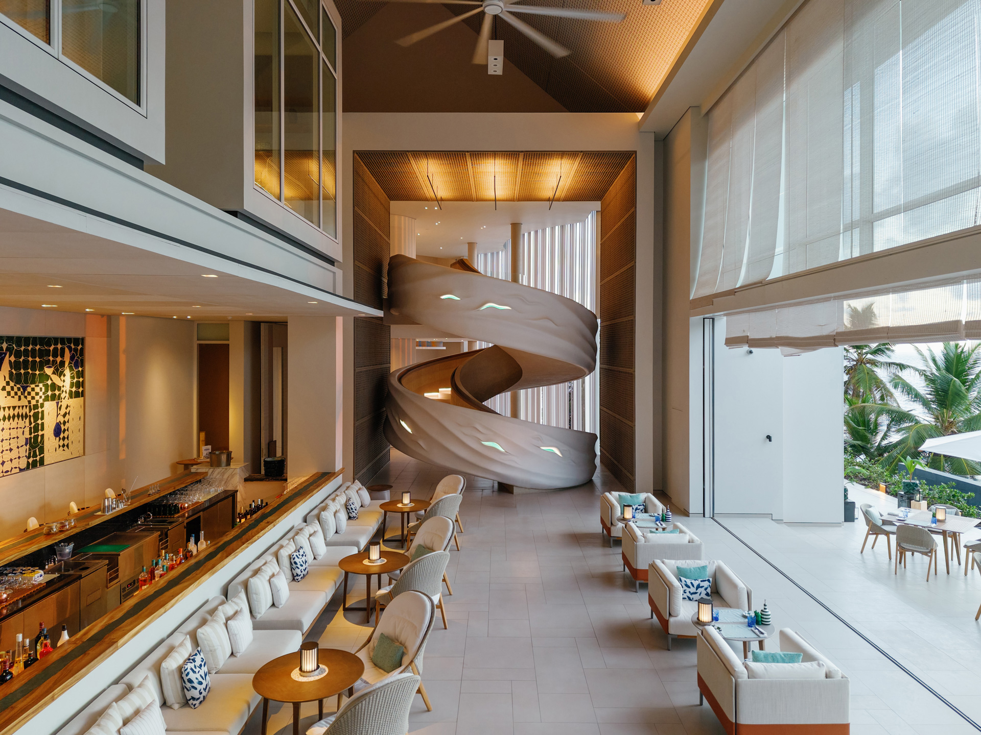 Restaurant at the Cheval Blanc Seychelles, Luxury Villas, Indian Ocean, Casol