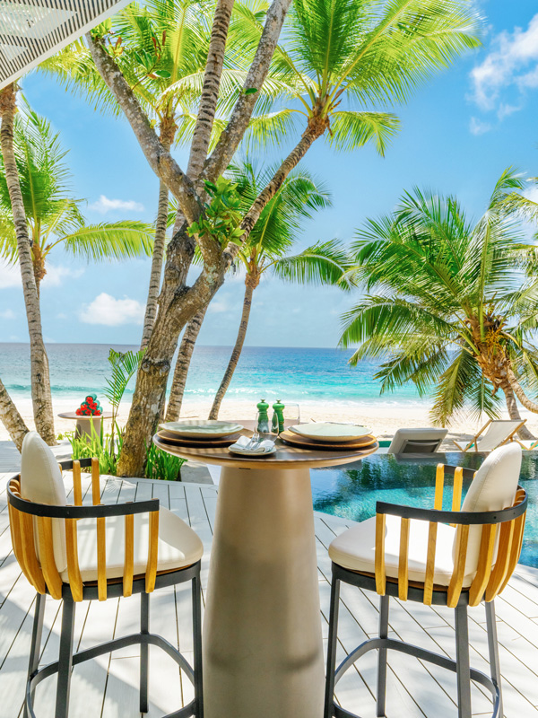 Restaurant at the Cheval Blanc Seychelles, Luxury Villas, Indian Ocean, Casol