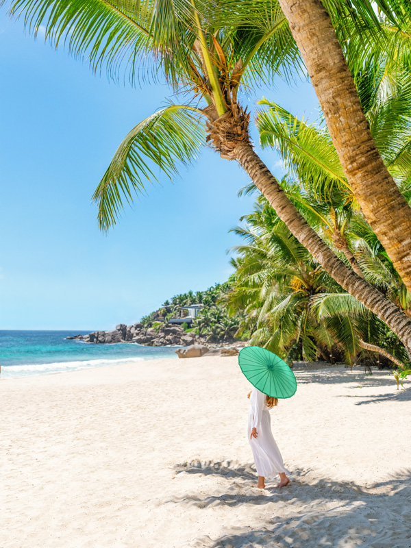 Restaurant at the Cheval Blanc Seychelles, Luxury Villas, Indian Ocean, Casol