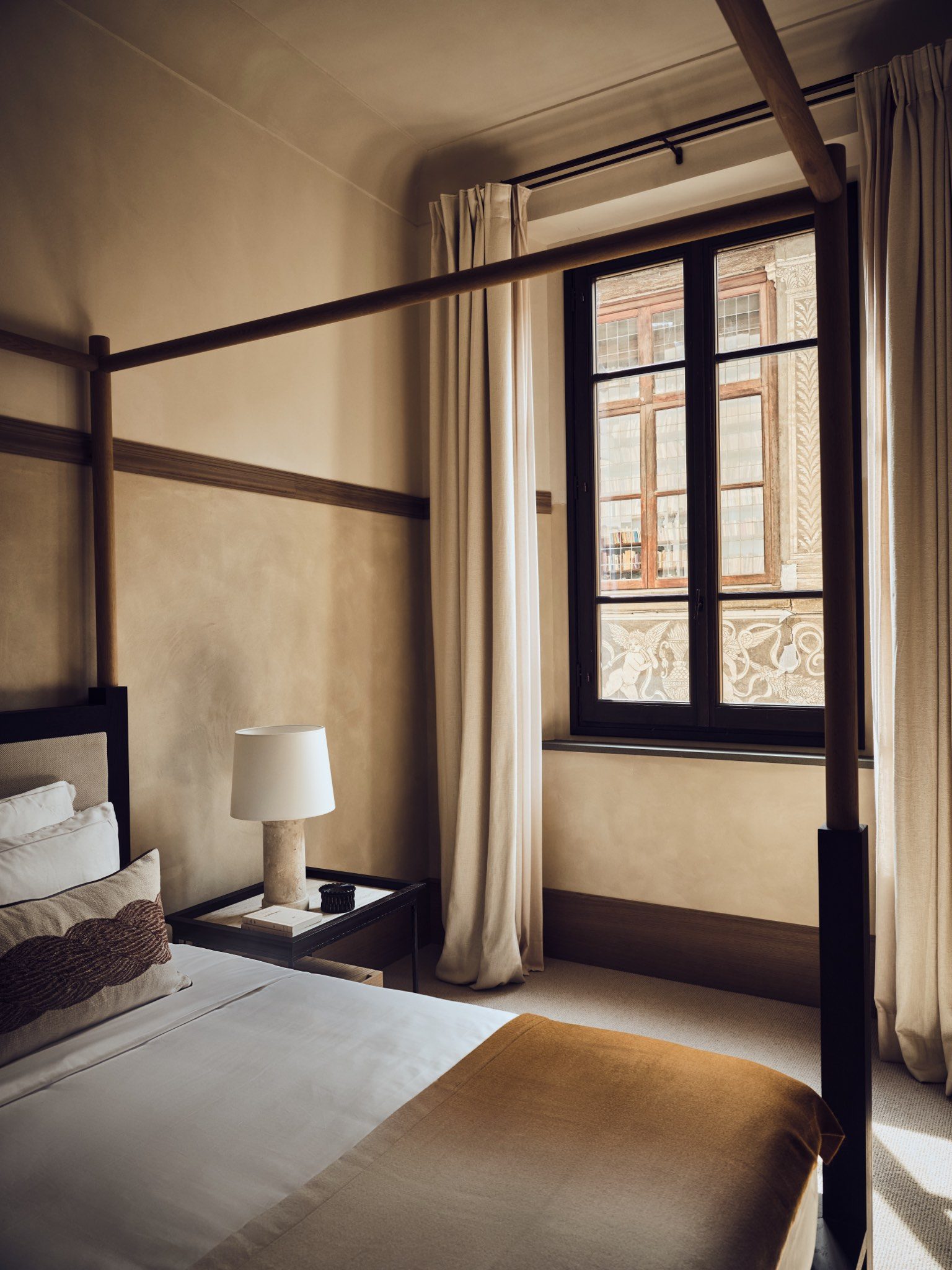 La Reserve Florence, 2 Bedrooms Luxury Apartment for Rent in Italy, Casol