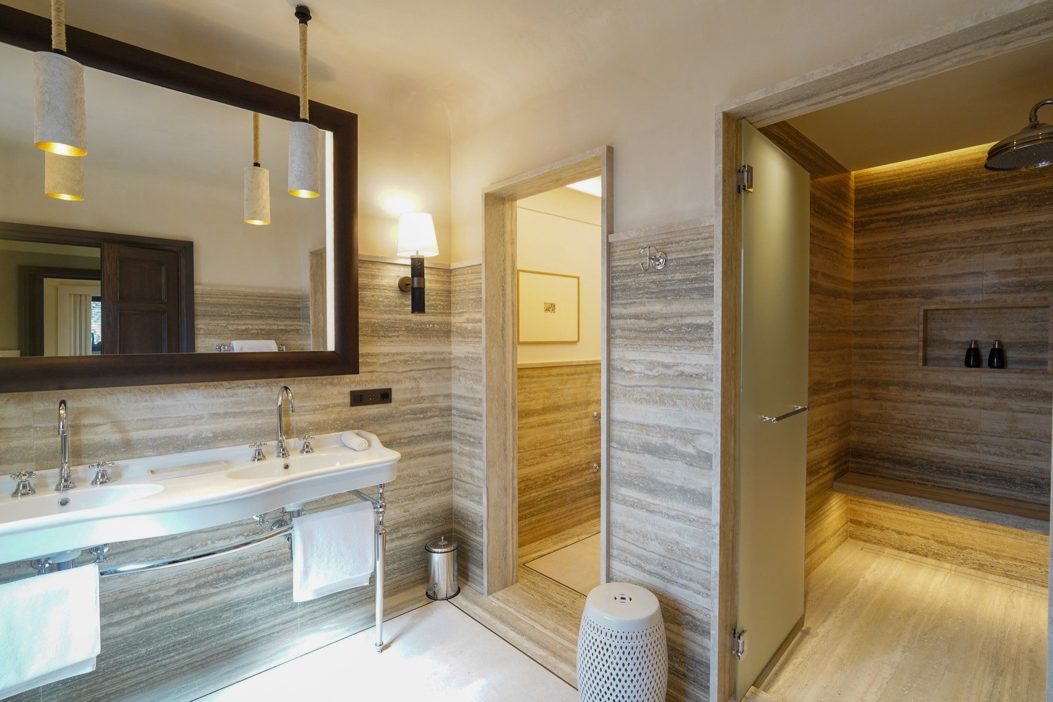 La Reserve Florence, 2 Bedrooms Luxury Apartment for Rent in Italy, Casol