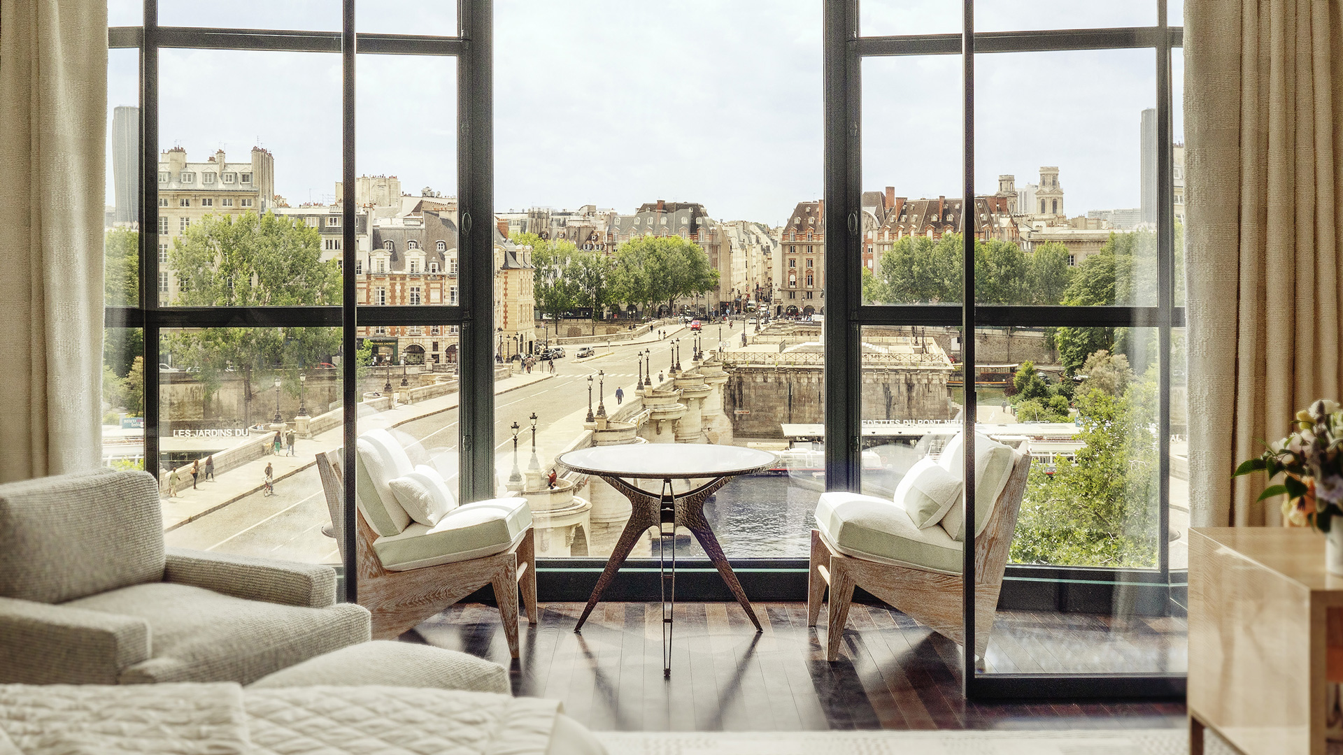 Cheval Blanc Paris, France Luxury Hotel, Seine Junior Suite, Casol