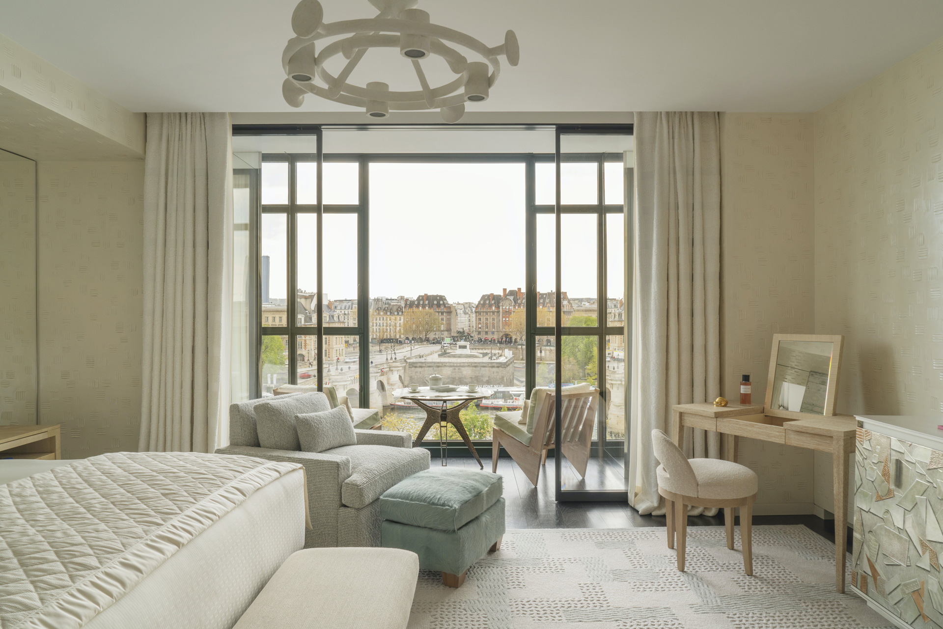 Cheval Blanc Paris, Hotel de luxe France, Suite Seine, Casol