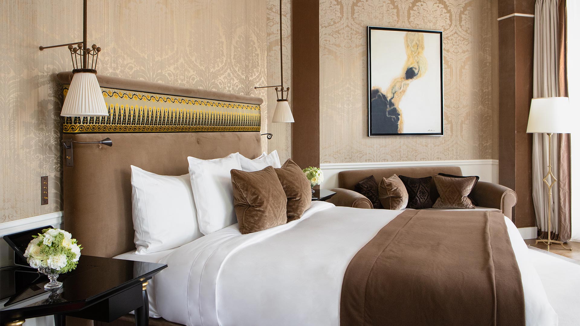 Reserve de Paris, Luxury Hotel France, Duc de Morny Suite, Casol