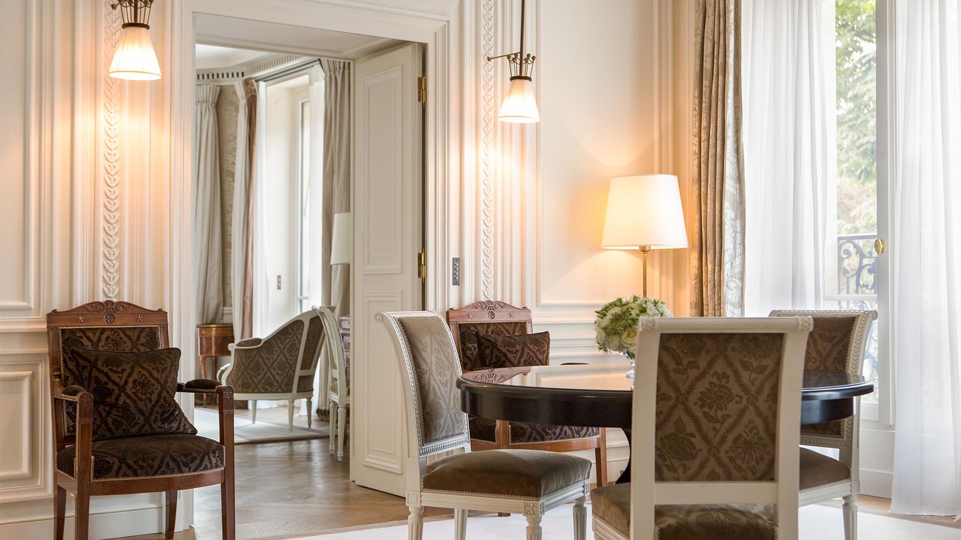 Reserve de Paris, Luxury Hotel France, Duc de Morny Suite, Casol