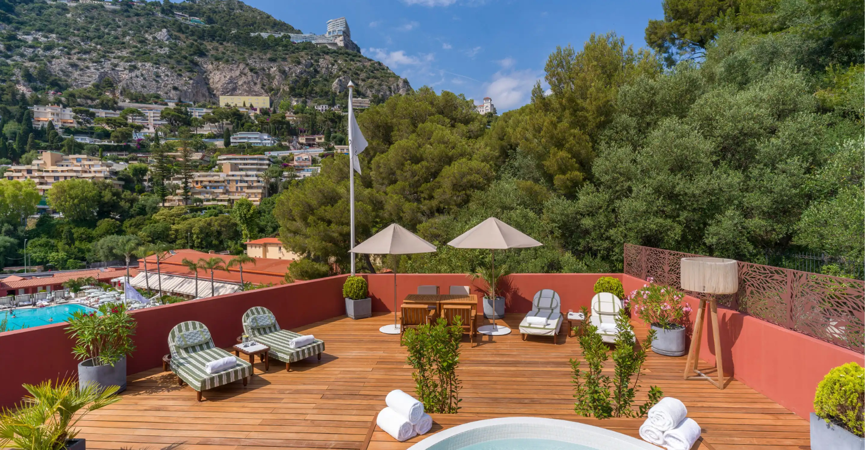 Monte-Carlo Beach Luxury Hotel, French Riviera, Casol