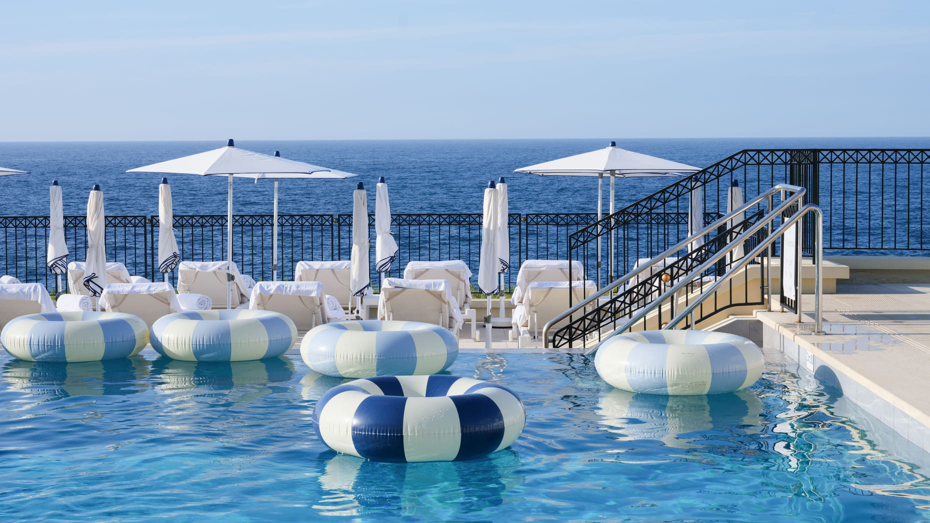 Villa Clair Soleil, Grand-Hôtel du Cap-Ferrat, A Four Seasons Hotel x Casol Villas France