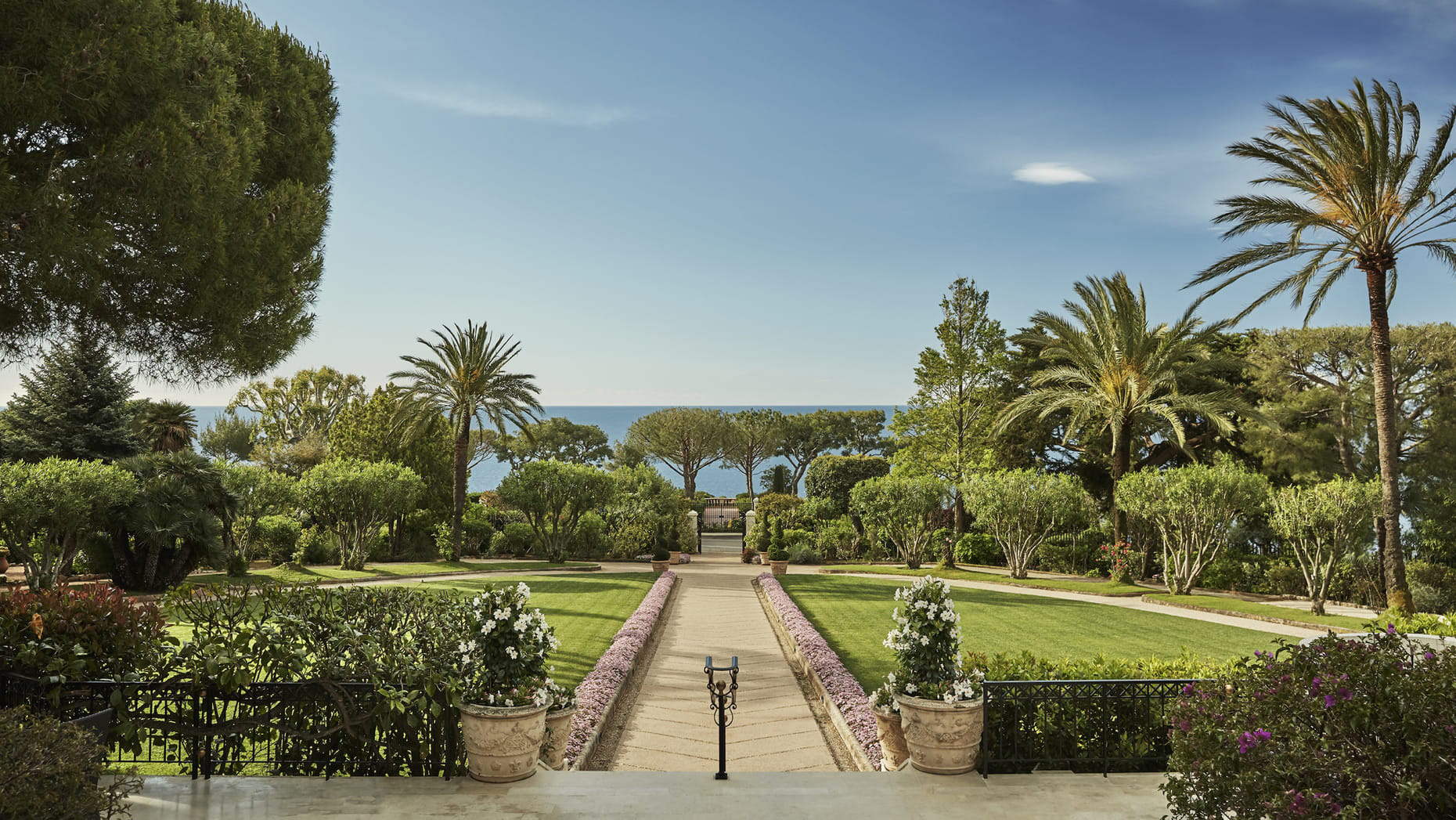 Villa Clair Soleil, Grand-Hôtel du Cap-Ferrat, A Four Seasons Hotel x Casol Villas France