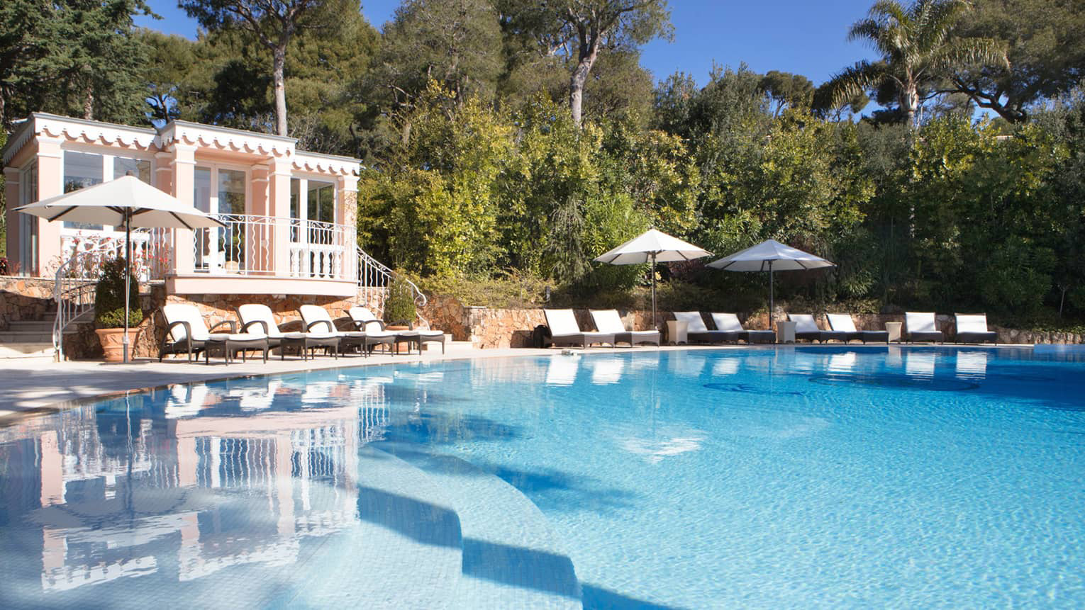 Villa Rose Pierre, Grand-Hôtel du Cap-Ferrat, A Four Seasons Hotel x Casol Villas France