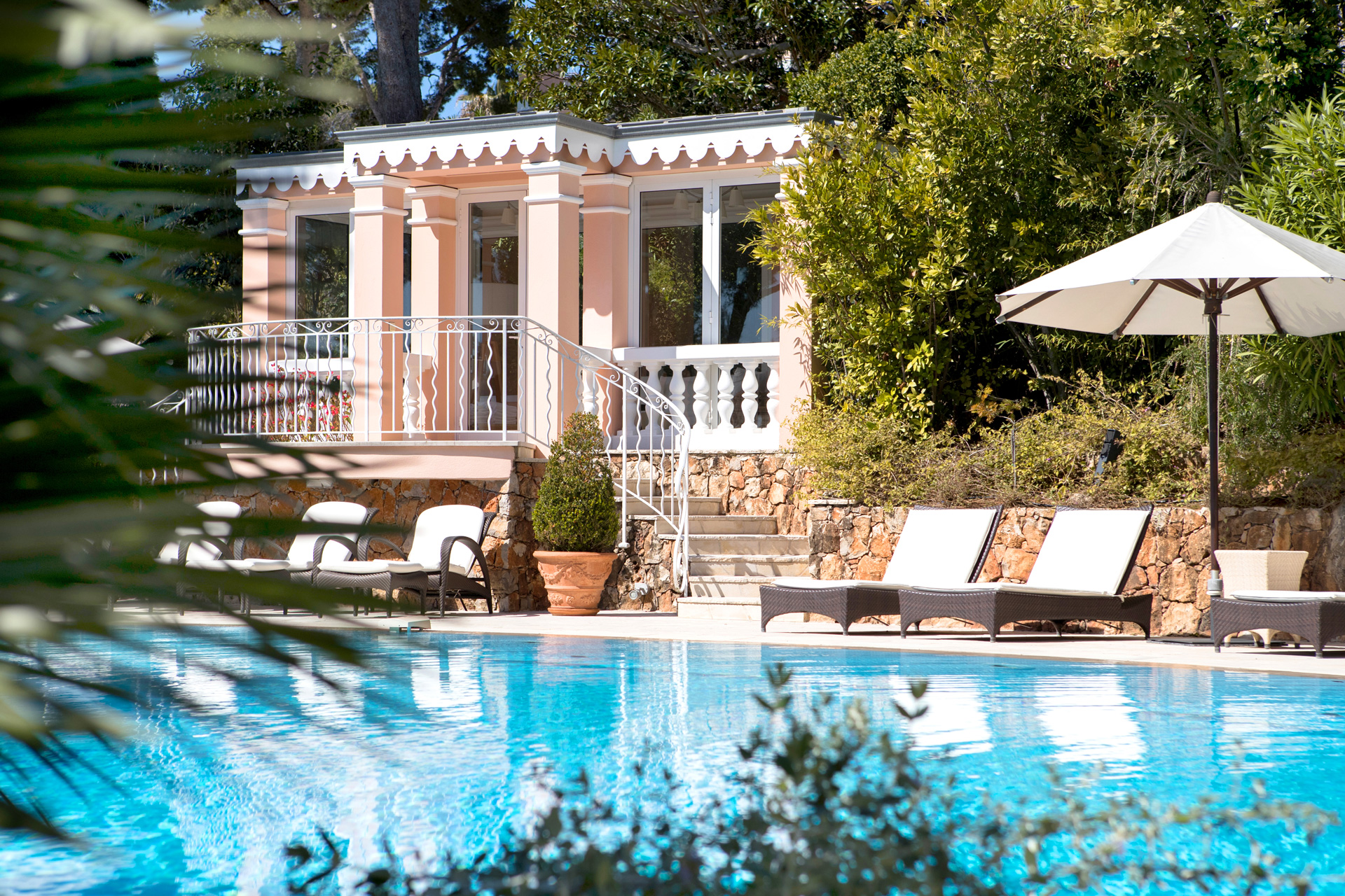 Villa Rose Pierre, Grand-Hôtel du Cap-Ferrat, A Four Seasons Hotel x Casol Villas France