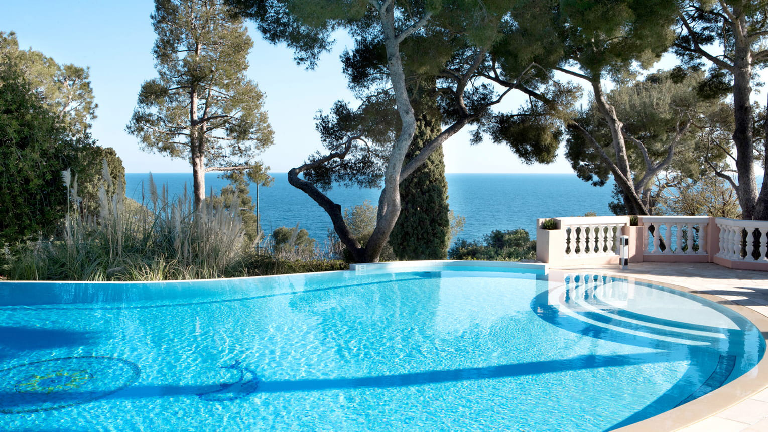 Villa Rose Pierre, Grand-Hôtel du Cap-Ferrat, A Four Seasons Hotel x Casol Villas France