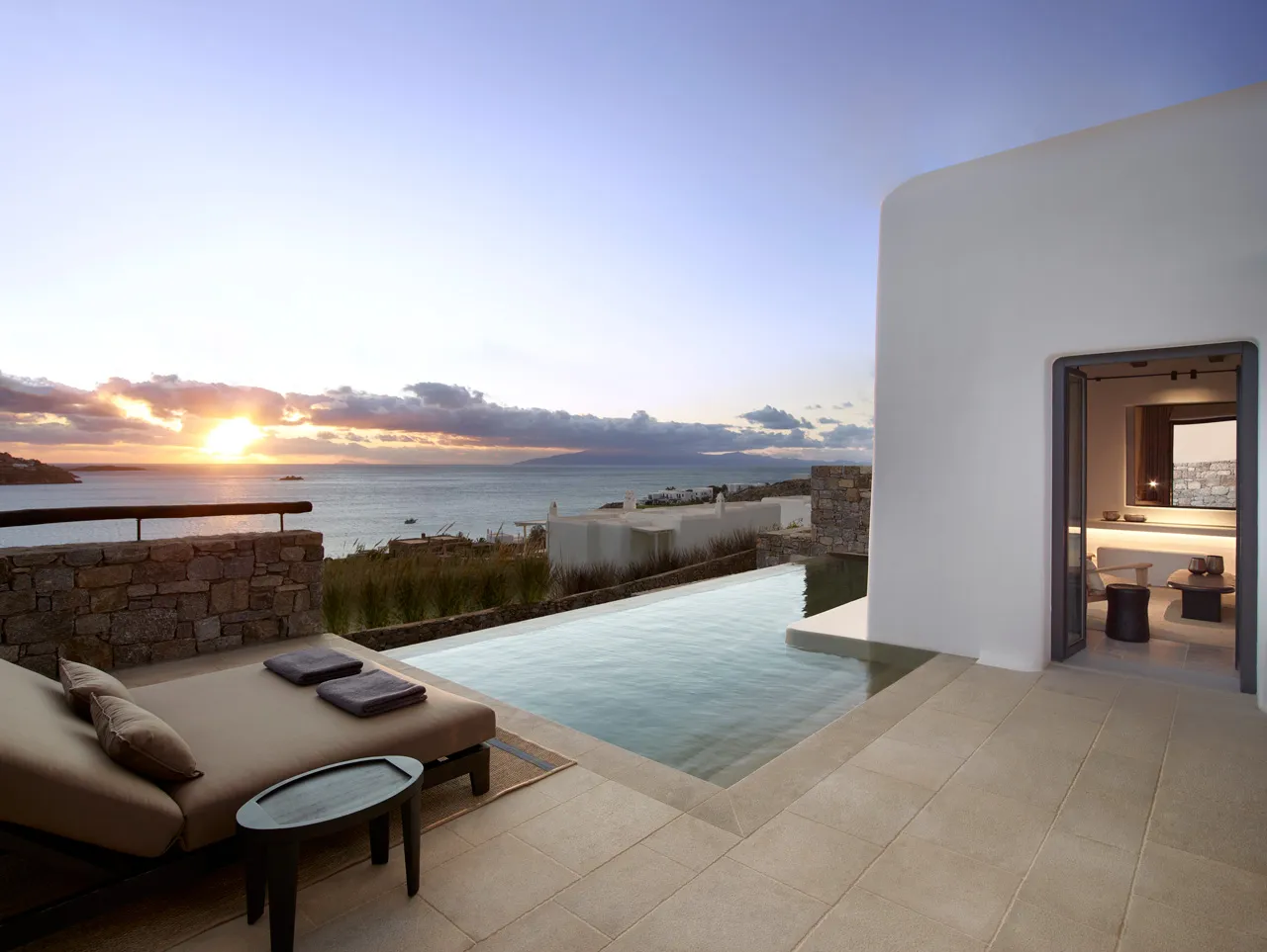 Suites at the Kalesma Mykonos Luxury Hotel Greece - Casol