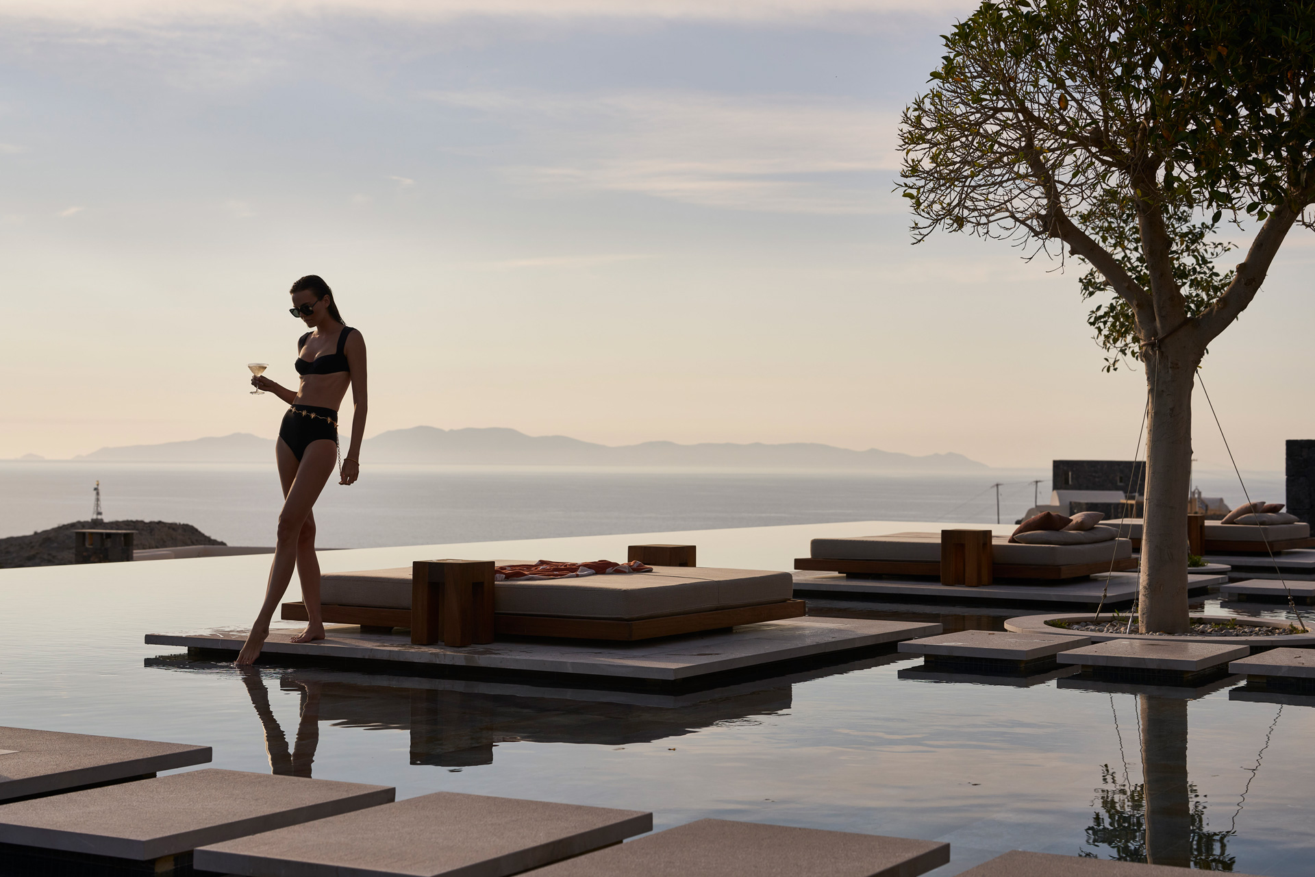 Santorini, Greece Vacations Luxury Villas and Suites, Canaves Oia Epitome, Casol