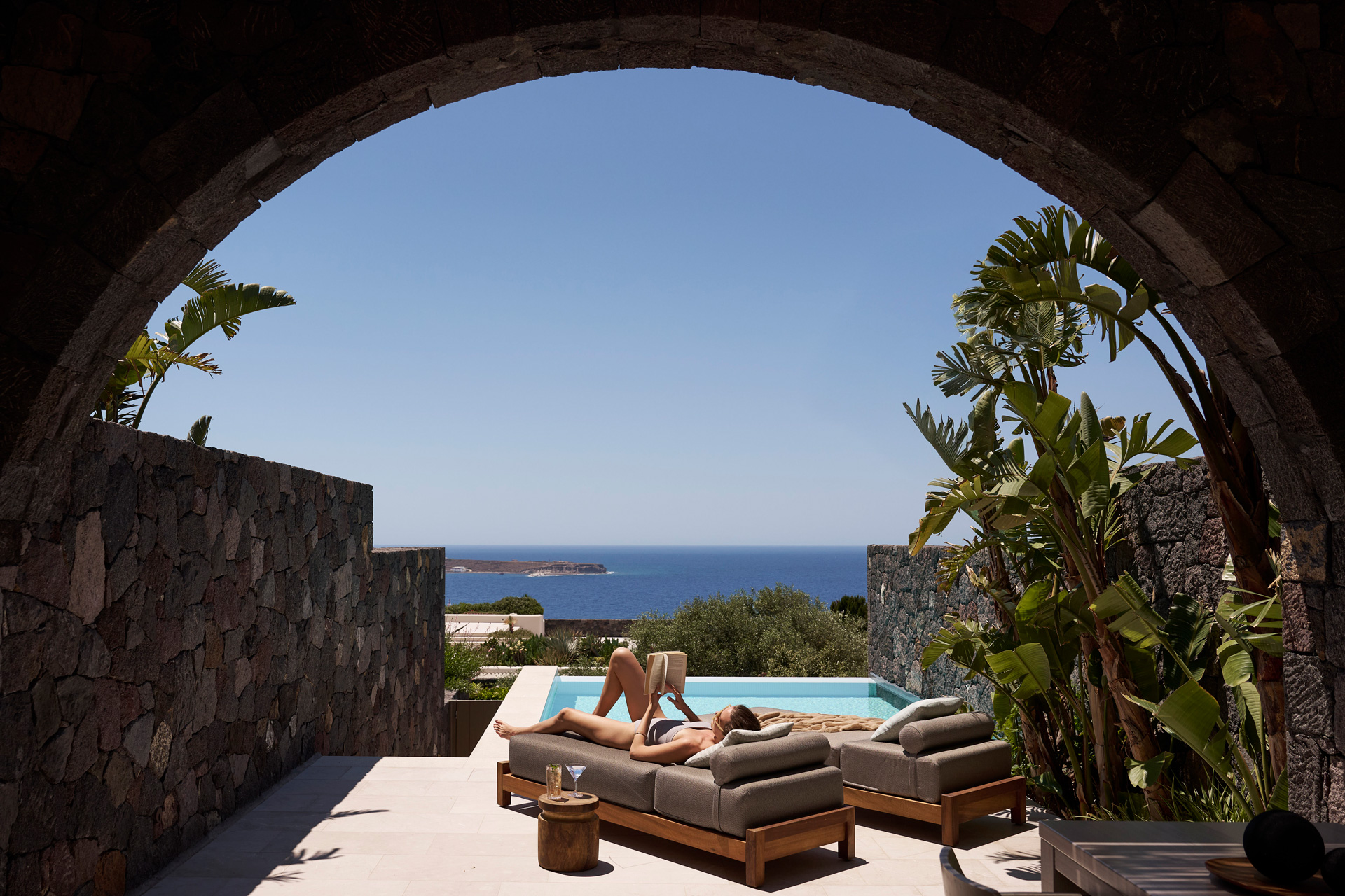 Santorini, Greece Vacations Luxury Villas and Suites, Canaves Oia Epitome, Casol