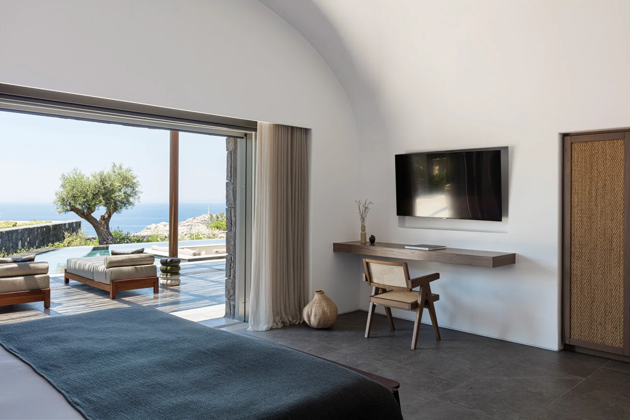 Santorini, Greece Vacations Luxury 5 Bedrooms Villa, Canaves Oia Epitome, Casol