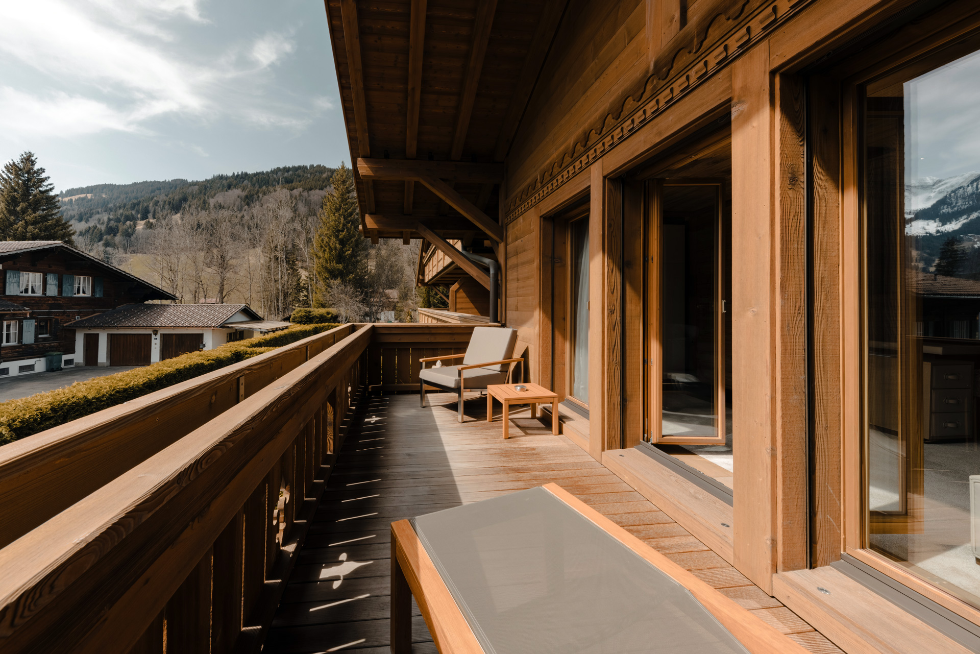 Ultima Hotel Gstaad, Switzerland / Casol