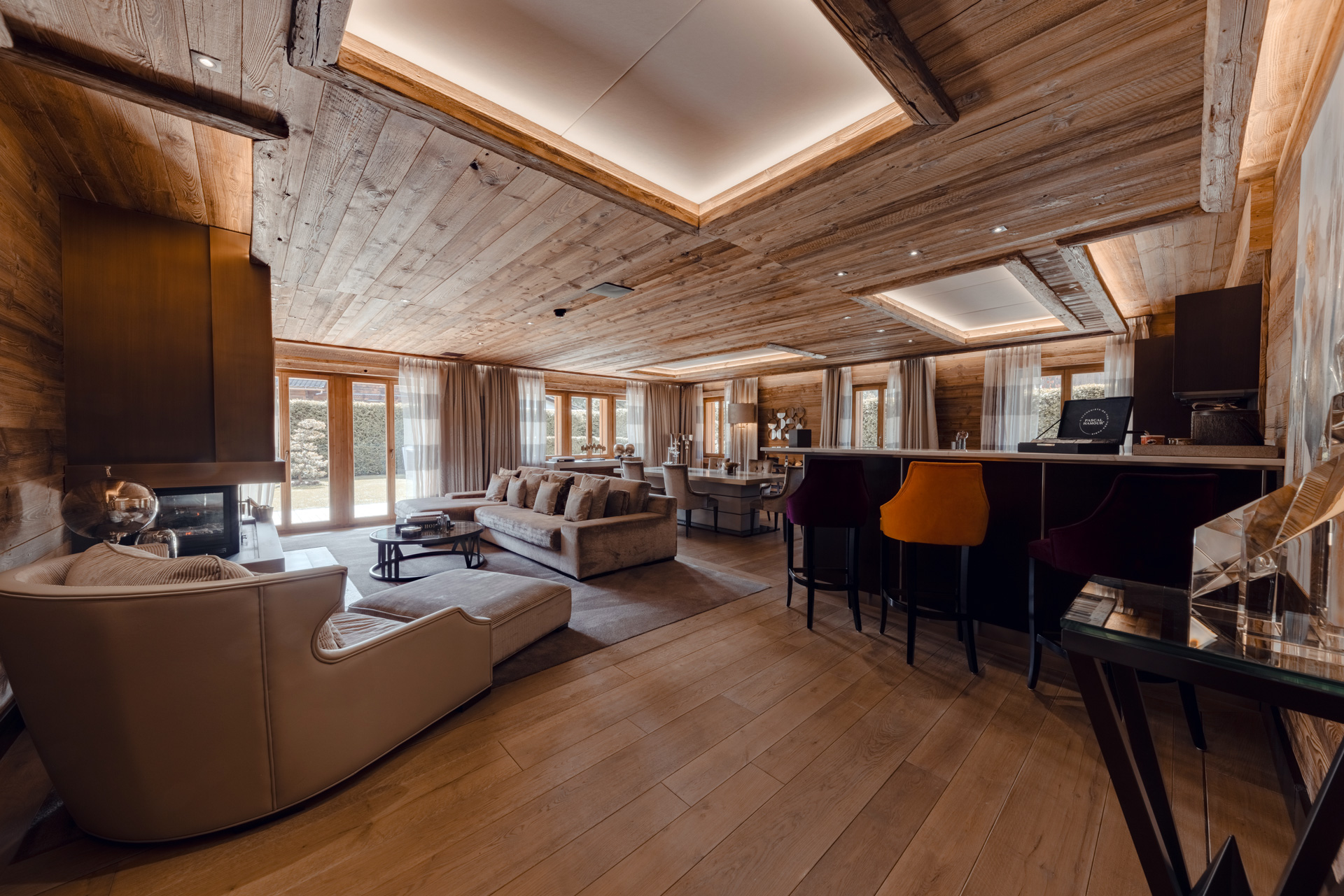 Ultima Hotel Gstaad, Switzerland / Casol