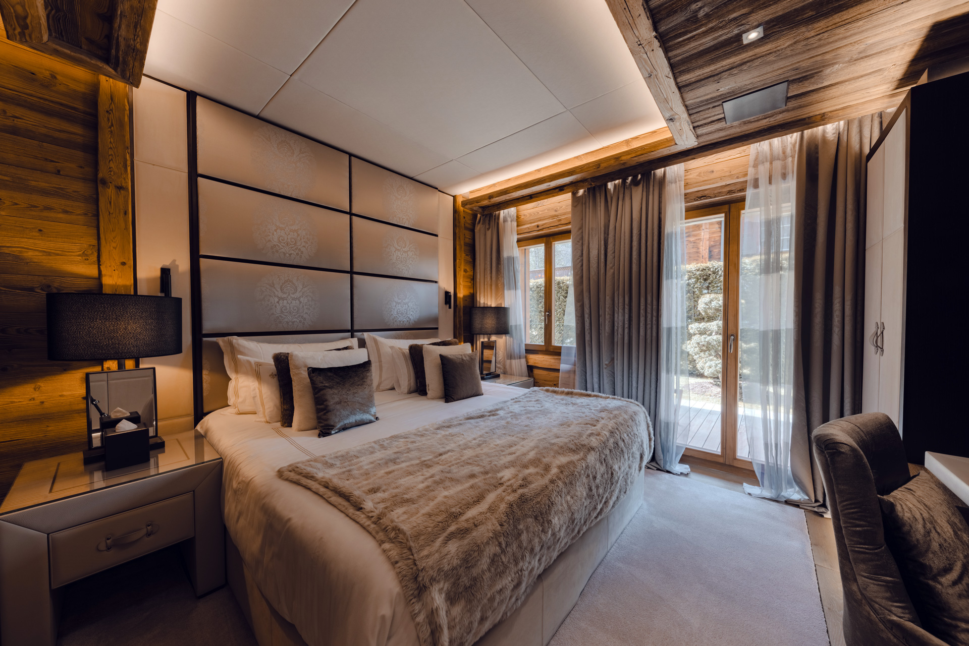 Ultima Hotel Gstaad, Switzerland / Casol