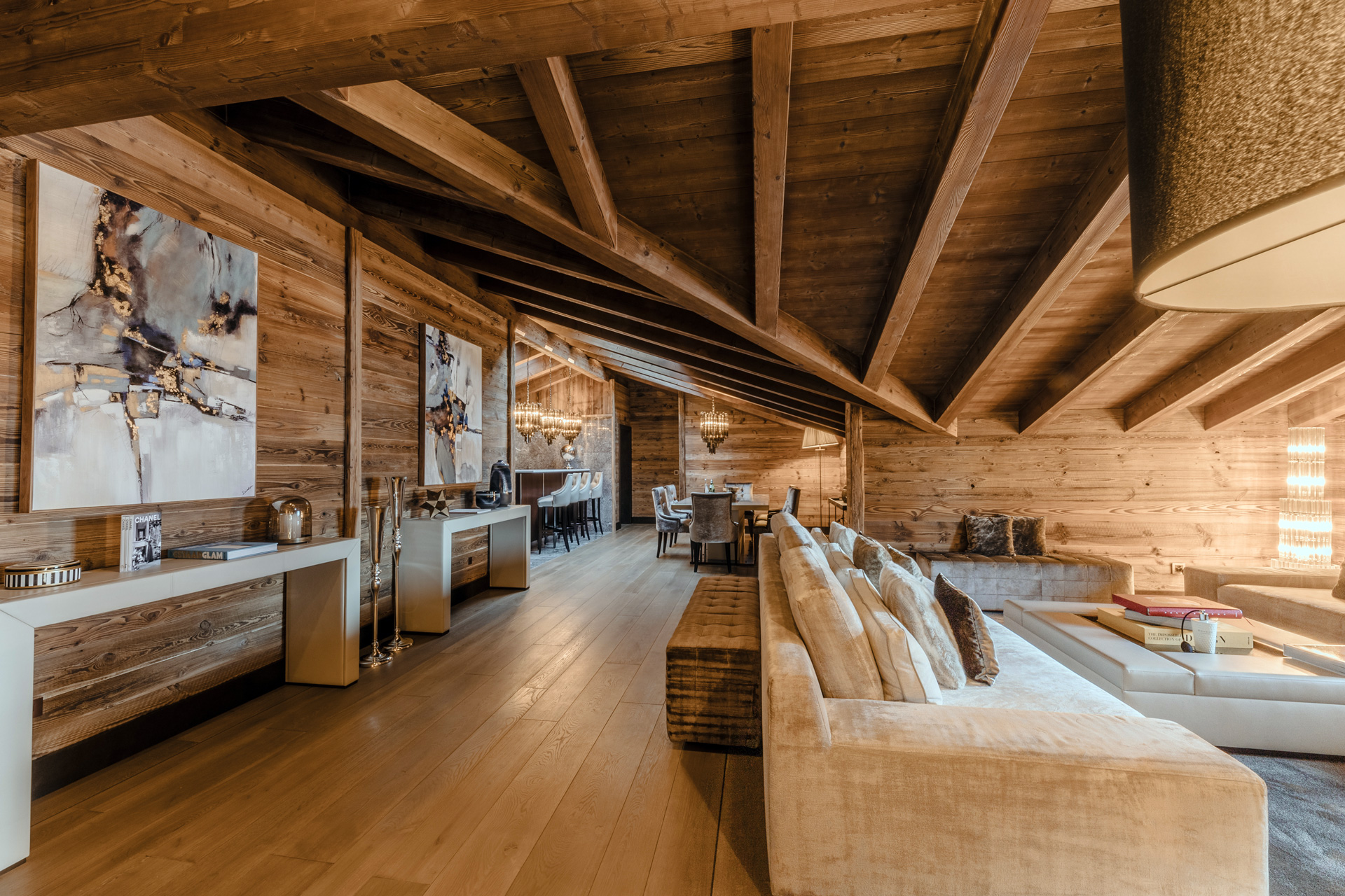 Ultima Hotel Gstaad, Switzerland / Casol
