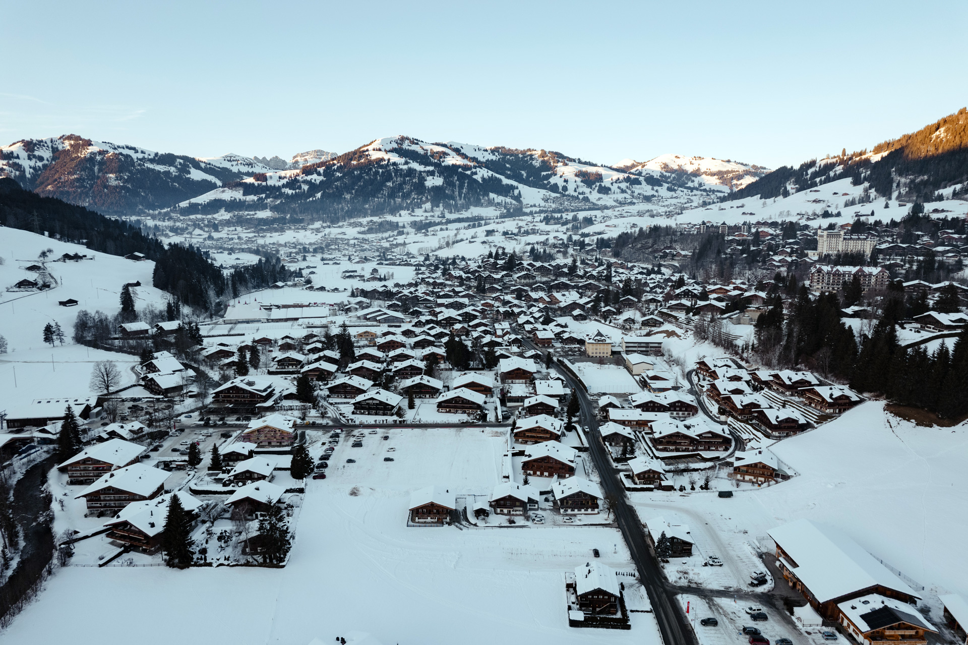 Ultima Hotel Gstaad, Switzerland / Casol