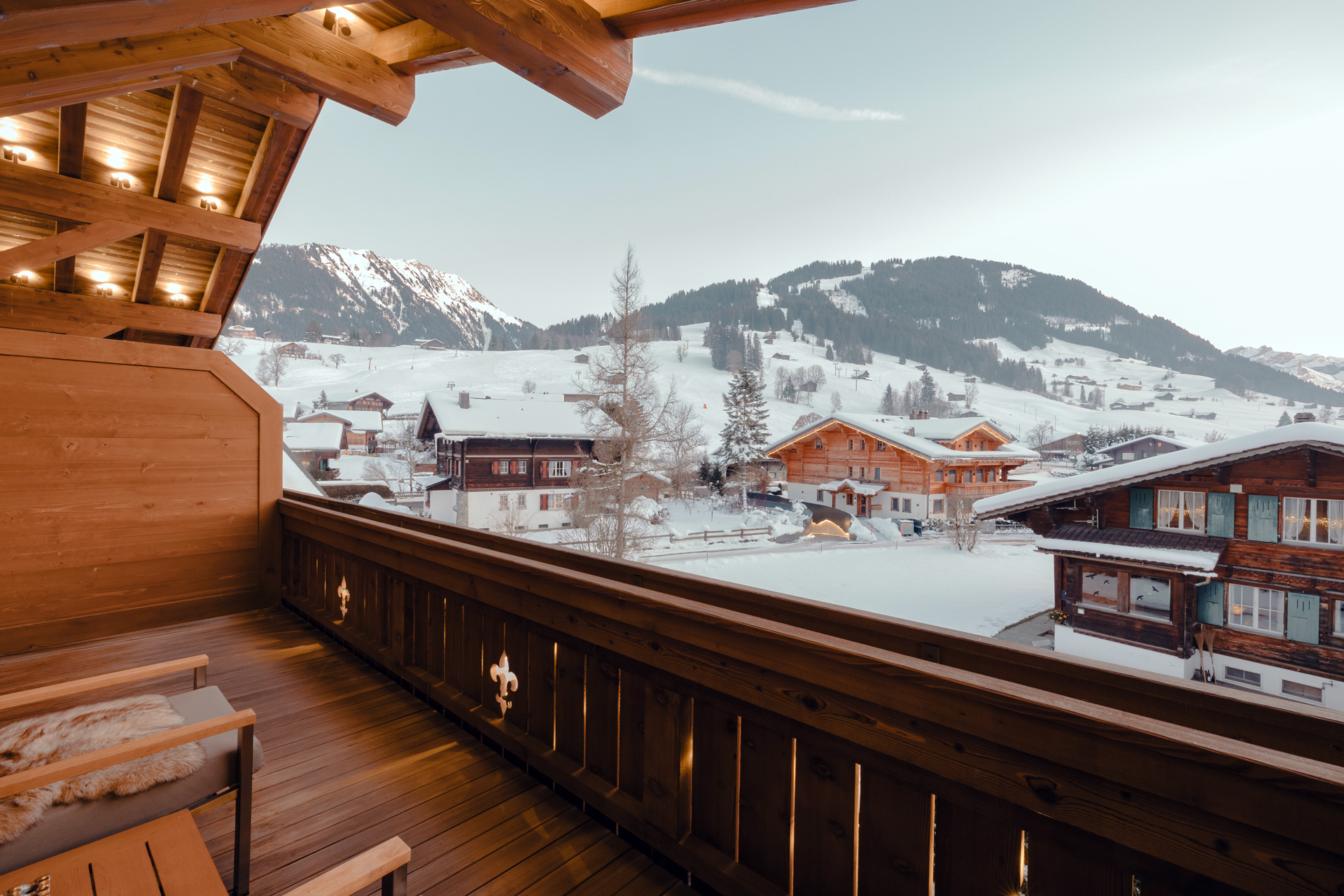 Ultima Hotel Gstaad, Switzerland / Casol