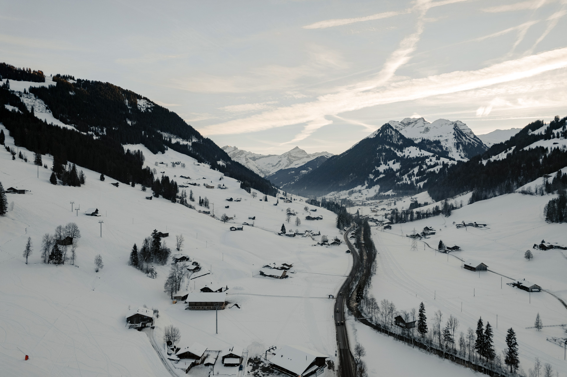 Ultima Hotel Gstaad, Switzerland / Casol