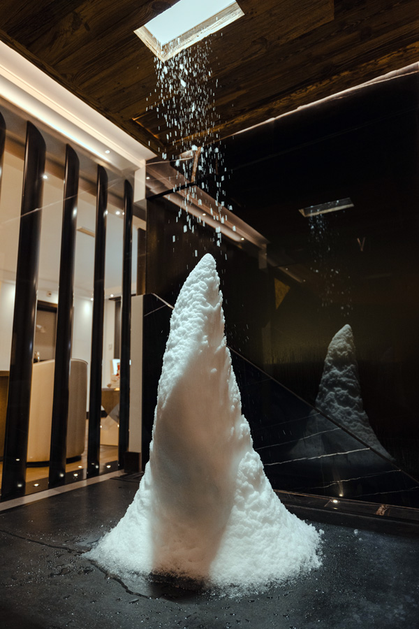 Ultima Hotel Gstaad, Switzerland / Casol